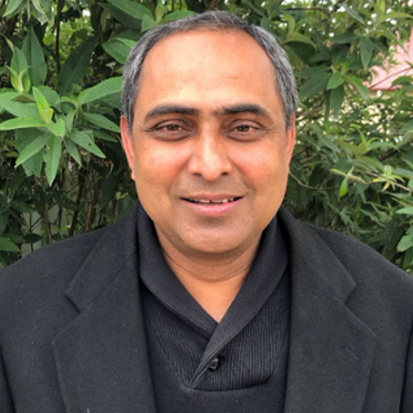 Dr Dipankar Chakraborty, GP (FRACGP) — Cranbourne West Medical Centre.
